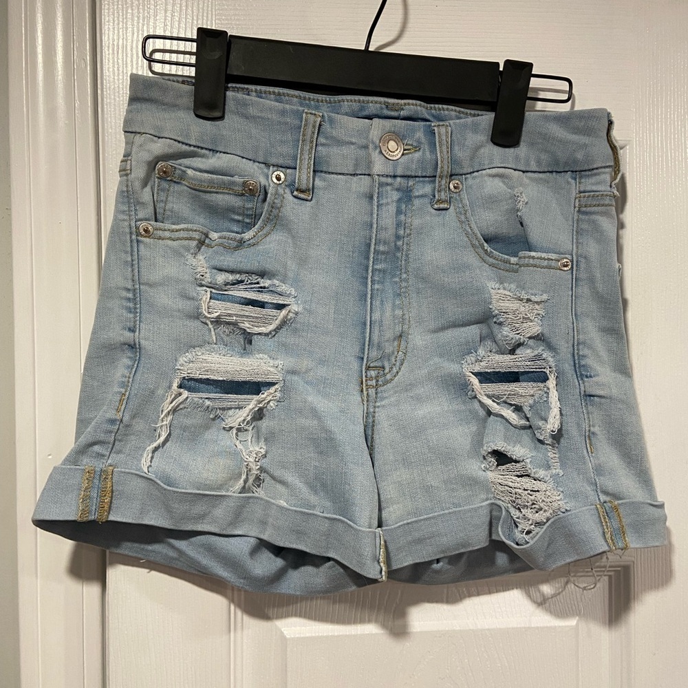 Aero Size 4 High Rise Curvy Midi Distressed Roll Hem Cut Off Denim Shorts 3”